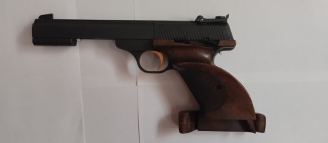 Un compañero de tiro me solicita que ponga a la venta una pistola Browning calibre 22 en buen estado.
El 02