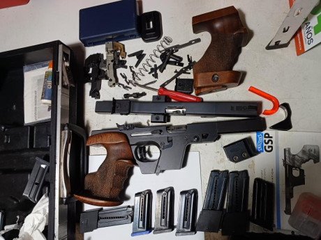 Por no usar, vendo esta pistola que se encuentra en perfecto estado. A toda prueba..en Canto Blanco.
El 01