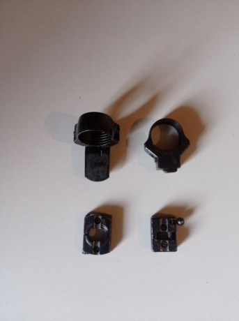 Vendo monturas Apel completas bases y anillas de 26mm para Mauser/ Santa Bárbara/ Zastava .
Precio del 00