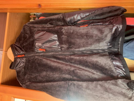 Vendo regalos navidad por quedarme pequeños
Traídos de Alemania 
Rlx 450
Purple Lavel 650 02