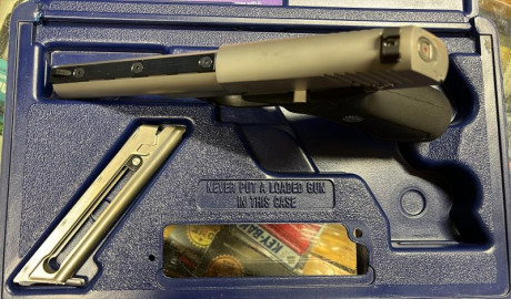Lo dicho, busco pistola 22lr  dejen ofertas en mi wassat  697923050, gracias a todos felices fiestas 21