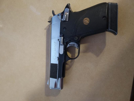 Buenas noches pongo a la venta esta pistola Star  calibre 45Acp la vendo por que no la uso y tengo que 01