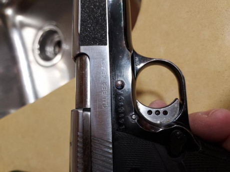 Buenas noches pongo a la venta esta pistola Star  calibre 45Acp la vendo por que no la uso y tengo que 00