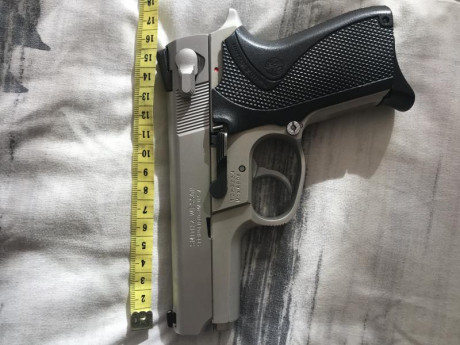 Buenas Compañeros 
Quiero poner a la venda mi arma 
Se trata de una Smith and Wesson 6906 del 9 parabellum
Es 02