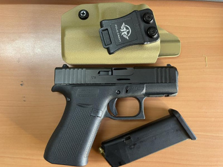Pongo a la venta mi glock 43X comprada nueva en mayo de 2022.
Ha disparado un par de cajas.
Se entrega 01