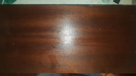 Equipo de limpieza con aceiteras de acero inoxidable, medidor de chokes y otra aceitera en bronce
Previo 10