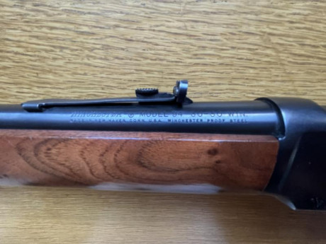 Buenos dias:
Vendo winchester model 94 calibe 30-30 en buen estado
se puede ver en Valladolid 
Manuel 01