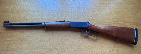 Buenos dias:
Vendo winchester model 94 calibe 30-30 en buen estado
se puede ver en Valladolid 
Manuel 00
