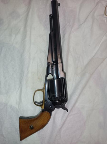 VENDIDO
Buenas compañeros.
Vendo revolver Santa Bárbara, modelo remintong  new army cal.44   funciona 02