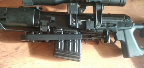 A la venta un  casi  imposible de encontrar  ejemplar de  bipode   Izhmash  para   SVD  Dragunov.
  Esta 01