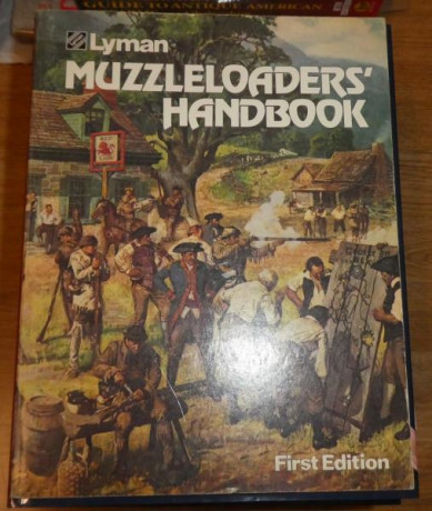 Buen estado general
1 - El legendario oeste Pistoleros 10€
2 - Lyman Muzzleloaders handbook 30€
3 - Flaydermans 02