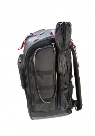 Vendo mochila para tiro, muy poco uso con su carro    ..200€ Más portes 02