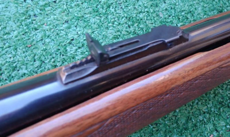 Hola a todos,
Pongo a la venta un rifle semiautomático Remington model 742 Woodmaster en calibre 30-06.
El 10