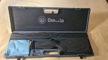 Vendo beretta s682x trap con 75cm de cańon y de choques fijos de 1y2* fijas con su maletín original de 02