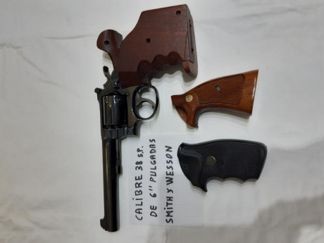 Busco revolver 357/38 tipo Colt Python o Smith Wesson 586-686 de 6" en buen estado.
No me interesan 52