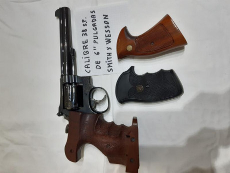Busco revolver 357/38 tipo Colt Python o Smith Wesson 586-686 de 6" en buen estado.
No me interesan 51