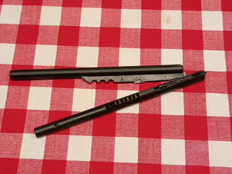 Se venden piezas para Match Guns MG2E
A/ 4 barras amortiguadoras, con sus muelles y tornillos. 25€ cada 00