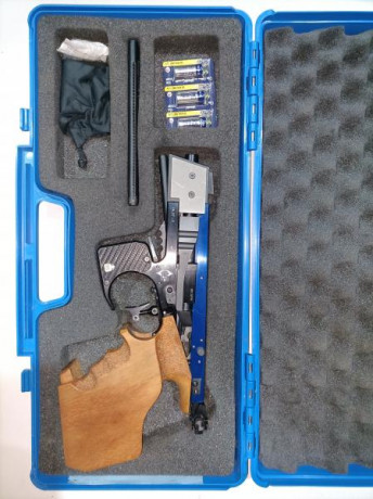 Buenos dias
     vendo matchgun de electronico,cacha M.
  850 euro,transporte incluido,funciona bien。 02
