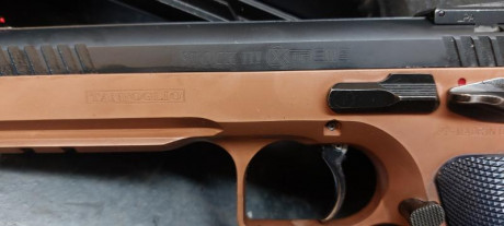 Vendo por cambiar de pistola mi Tanfoglio Stock III EXTREME. Segundo dueño. Revisada,afinada y recambios 11