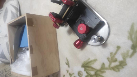 Cicognani Reverse , el mando rojo de subir y bajar está bloqueado o desenroscado, nosé que le pasa, con 01
