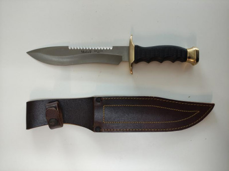 Como nuevo en su caja original.
50€ +portes
 Rebajado a 40€ + portes 
 IMG_20230207_125719.jpg  IMG_20230207_125711.jpg 00