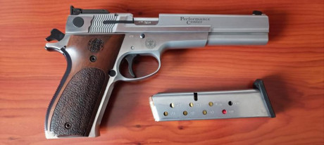 Se vende pistola para precisión Smith & wesson 952-2, 6 pulgadas, performance center, 2000 disparos, 01