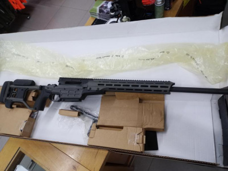 Sensacional Rifle marca Sako modelo TRG 42A1 un con septo de rifle para satisfacer al tirador de largo 02