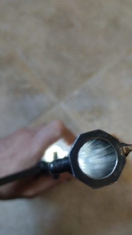 VENDIDO. GRACIAS A TODOS.

El arma está en buen estado, algo usada, pero en buen estado. 

 1.jpg 

 2.jpg 12