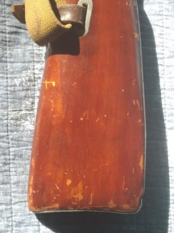Hola

Vendo Mosin Nagant M38, la carabina derivada del fusil 91/30, en el mismo calibre 7,62 x 54R
La 51