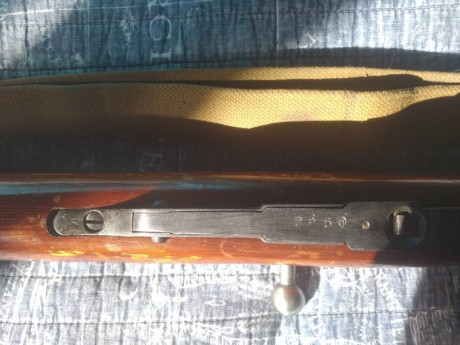 Hola

Vendo Mosin Nagant M38, la carabina derivada del fusil 91/30, en el mismo calibre 7,62 x 54R
La 50