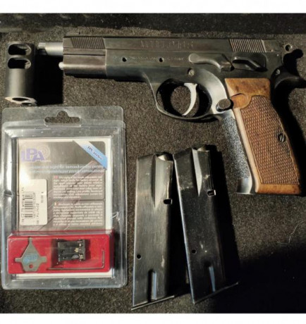 Pistola TANFOGLIO P19S

Pistola de ocasión
Marca TANFOGLIO
Modelo P19S
Calibre 9mm PARABELLUM
Cañón de 00