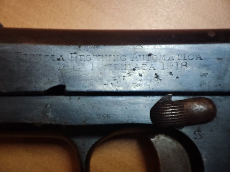 Buenas, me ha preguntado un compañero a ver si sacaba algo de informacion de esta pistolilla del 7,62 32