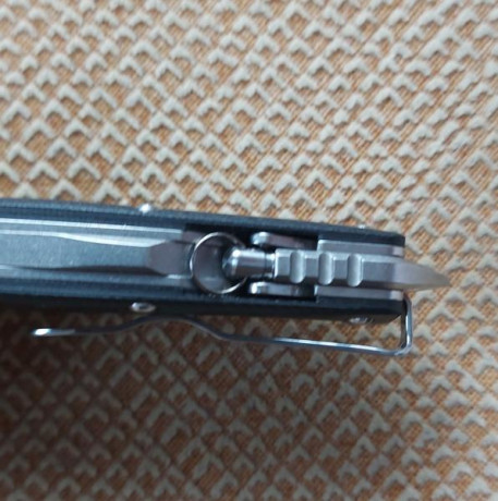 Buenos días. 

Para la Kral Puncher NP-01, he fabricado esta válvula en materiales resistentes y con la 12