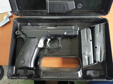 -- VENDIDA -- 
Se vende Cz 75 Compact 9mm pb
Guiada en A , Arma entre Huelva y Sevilla
120 euros + portes 00