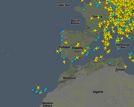 Dentro de unas horas,el espacio aéreo Español quedara CERRADO.

Los controladores han dicho basta.A la 60