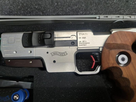 VENDO PISTOLA WHALTER SSP-E CON DISPARADOR ELECTRONICO CALIBRE 22 EXECELENTE ESTADO POCO USADA 
1900€. 02