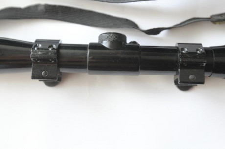 Vendo dos visores Marine 10x32 para Mauser. Precio 300 euros cada uno. Teléfono 667837799 00