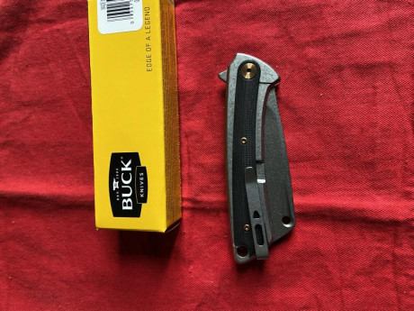 En venta navaja Buck Hiline de colección, sin uso 45€+ envio.

Envio gratuito combinando con alguna otra 01