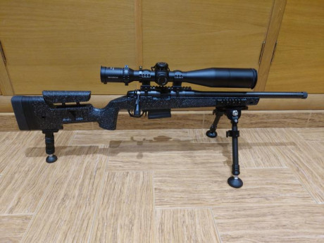 Se vende carabina bergara b14R carbon 22lr en estado impecable a tirado caja y media de balas,lleva incorporado 01