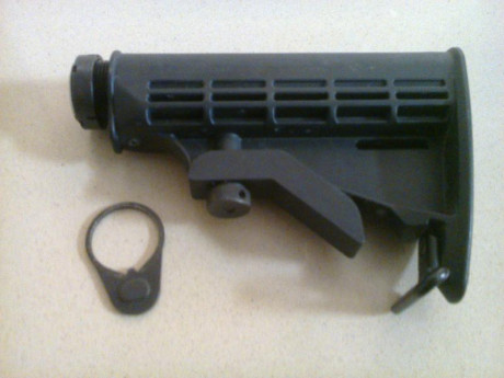 En venta: 2 culatas para Chiappa M-4 four, precio: 20 € c/u. 
7 bases de aluminio Picatinny 3 largos diferentes, 01