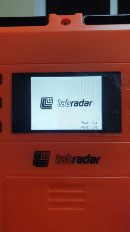 Un amigo vende su cronografo labradar, tiene año y medio.
Incluye bateria, bolsa de transporte y base 01