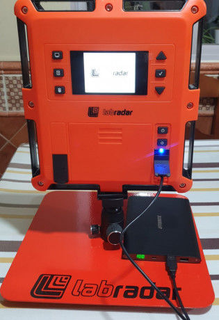 Un amigo vende su cronografo labradar, tiene año y medio.
Incluye bateria, bolsa de transporte y base 00