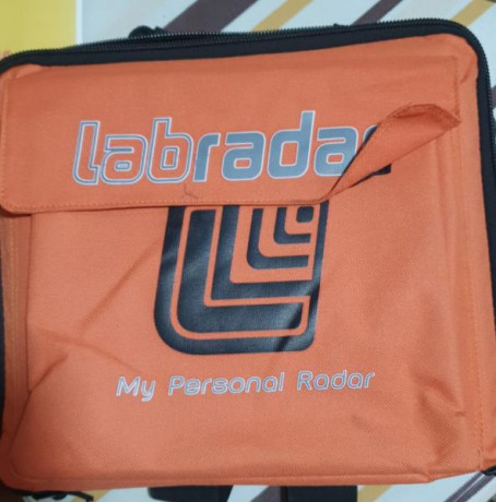 Un amigo vende su cronografo labradar, tiene año y medio.
Incluye bateria, bolsa de transporte y base 10