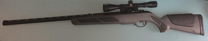 Vendo carabina de muelle Gamo viper express con visor gamo 6x40. La peculiaridad de esta carabina es que 00