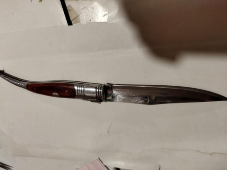 Navaja antigua en buenas condiciones
Lleva 7 muelles
Precio 100€ 01