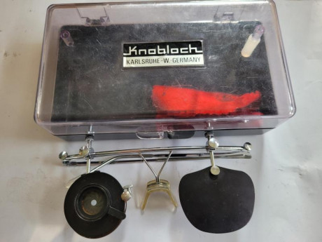 Vendo gafas knobloch. 110€ con portes a península.  O cambio por cacha ZURDO steyr lp10/50 o pardini K12 00