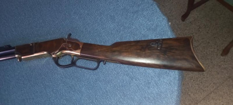 Hola a todos:
Un amigo vende Henry de Uberti 44-40.
Con culata de madera seleccionada 750€.
Con ambas 21