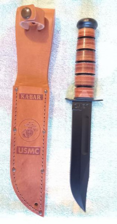 Kabar original modelo USMC impecable en su embalaje original y con su certificado impoluto 

90 euros 00