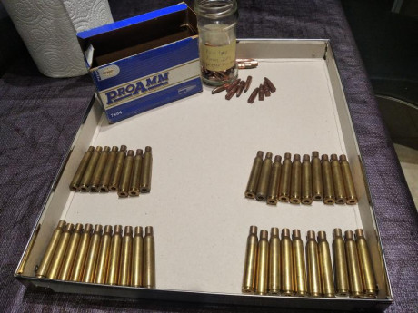 Se venden 38 vainas nuevas del 7x64. 
Es munición desmontada. 
Se han desmontado por vender el rifle y 01