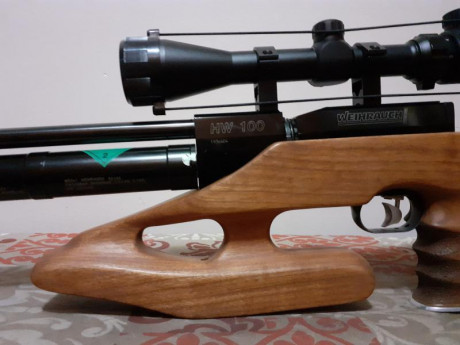  20221123_192143.jpg  20221123_192138.jpg Vendo carabina cal 4.5, cañón de 41cm ,depósito corto,culata 01